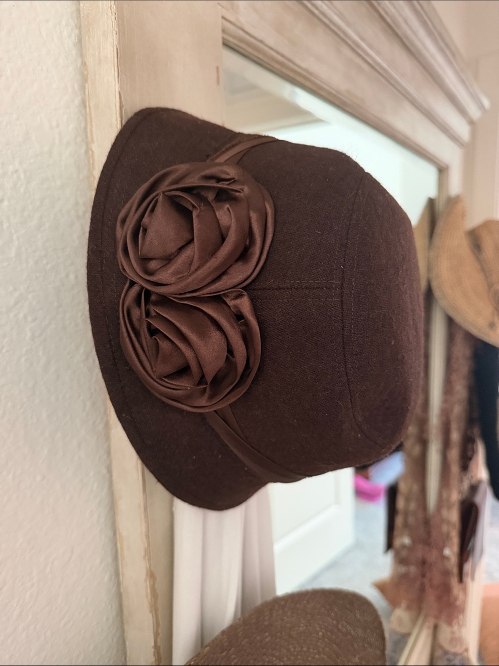 Elegant Brown Wool Cloche Hat with Rosette Detail